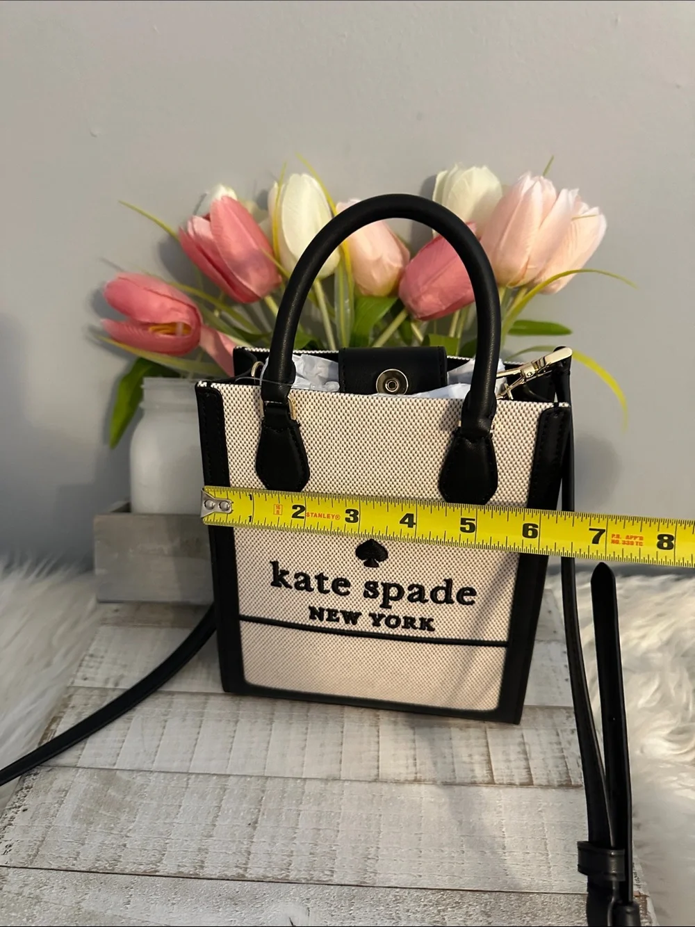 Nwt Kate spade Ellie mini canvas bag